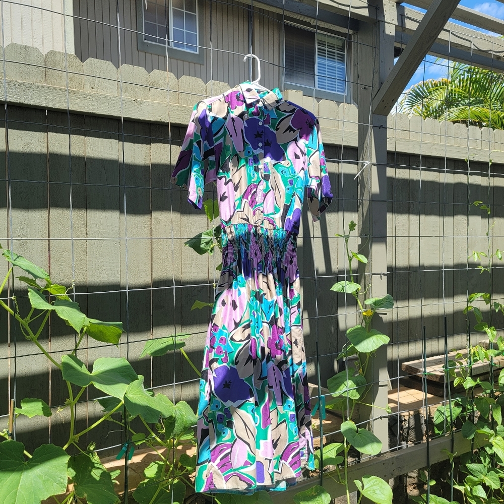 Malia Honolulu Vintage Midi Dress - Picture 4 of 5